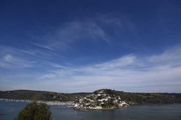 05 April 2020 - 15-49-05 
Kingswear looks good most of the time. Not the same that can be said for that tree however.
--------------------
Kingswear general view.